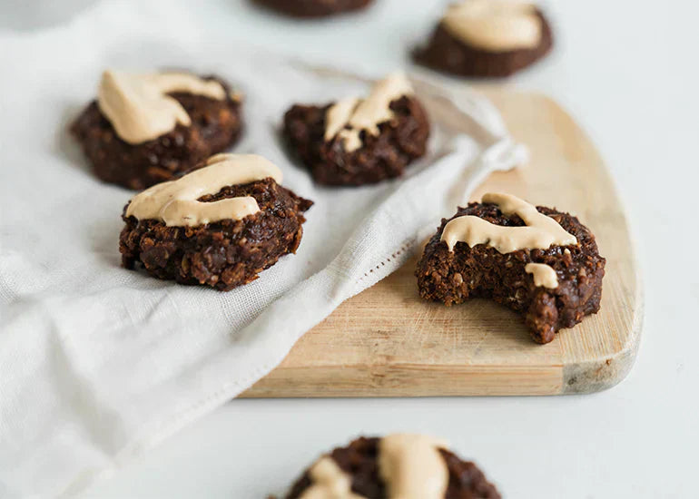 עוגיות בראוניז קקאו וחמאת בוטנים - 6 מרכיבים בלבד