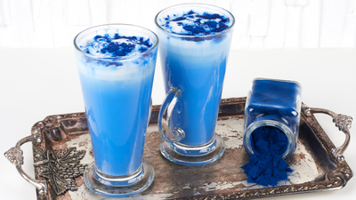 משקה אנרגיה  כחול טבעי ובריא שאתם יכולים להכין בבית