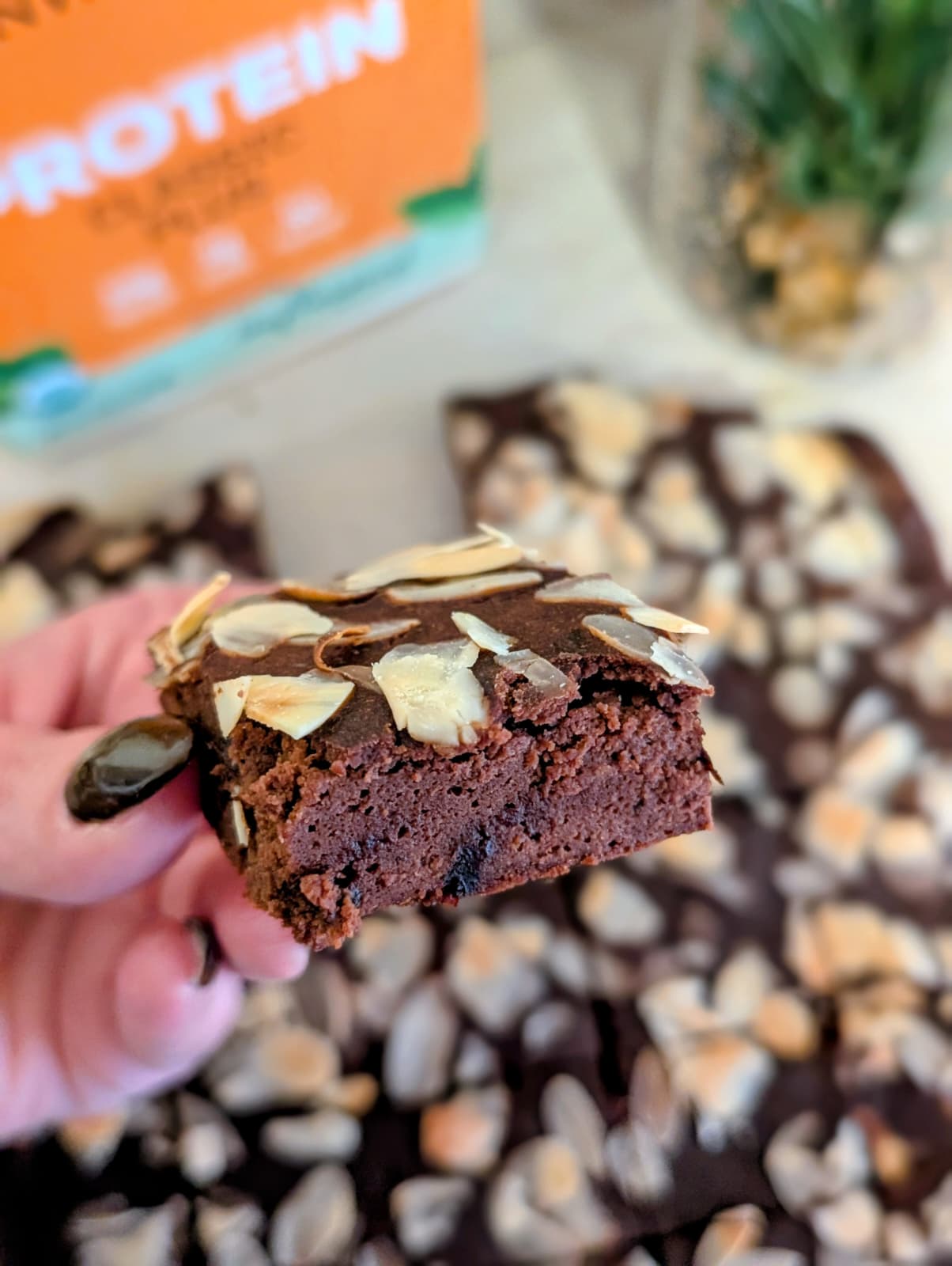 עוגת שוקולד מאוזנת, משביעה ותומכת באנרגיה יציבה